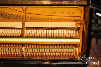 中古アップライトピアノ UX-1