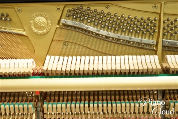 中古アップライトピアノ　UX10BL