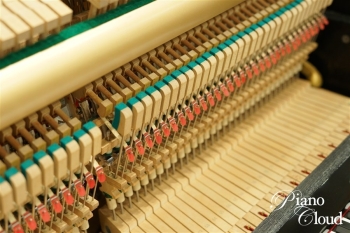 中古アップライトピアノ　UX10BL