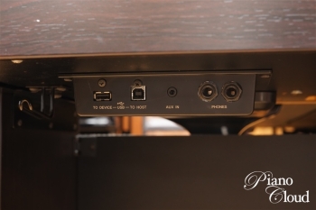 中古電子ピアノ CLP-535R