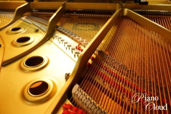 中古グランドピアノ A1