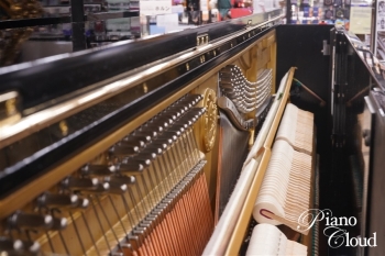 中古アップライトピアノ UX-1