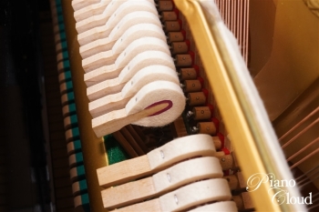 中古アップライトピアノ UX-1