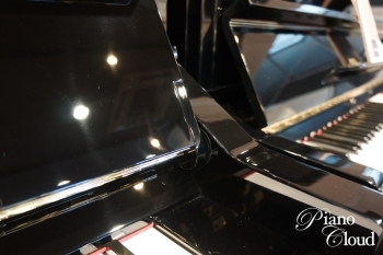 中古アップライトピアノ YM10