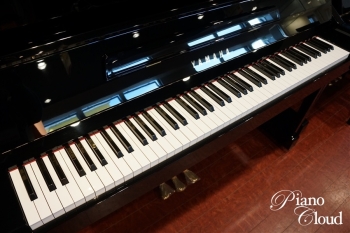中古アップライトピアノ YM10