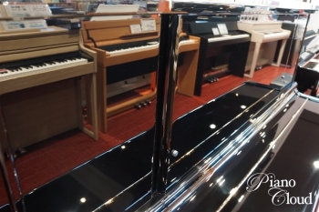 中古アップライトピアノ UX-1