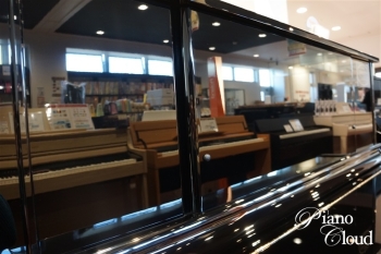 中古アップライトピアノ UX-1