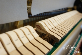 中古アップライトピアノ UX-1