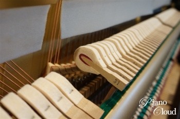 中古アップライトピアノ UX-1