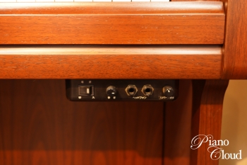 中古アップライトピアノ YU1Wn（消音機能付き）