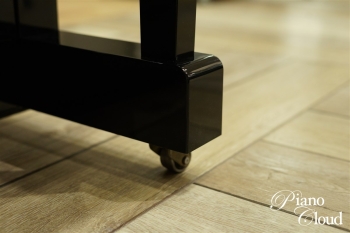 中古アップライトピアノ　U1H