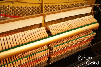 中古アップライトピアノ UX100