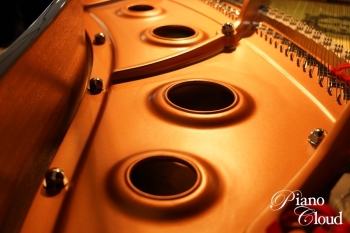 グランドピアノ C3X