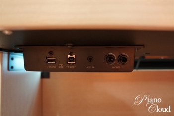 電子ピアノ Clavinova CLP-745(展示品限り)