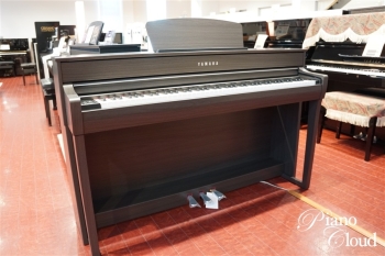 電子ピアノ Clavinova CLP-735(展示品限り)