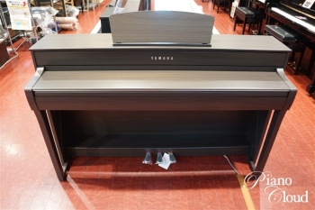 電子ピアノ Clavinova CLP-735(展示品限り)