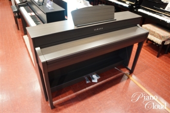 電子ピアノ Clavinova CLP-735(展示品限り)