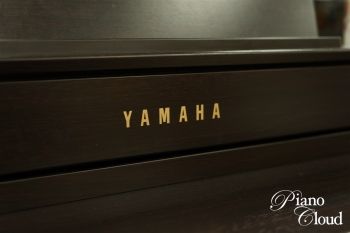 中古電子ピアノ　CLP-735R