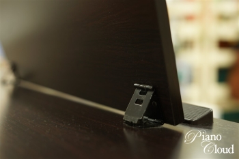 中古電子ピアノ　CLP-735R