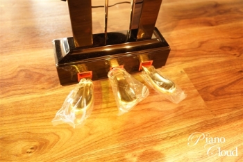 中古グランドピアノ C2(消音機能付き)