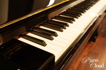 中古アップライトピアノ YU3