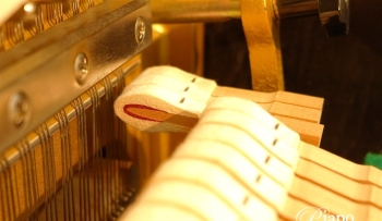 中古アップライトピアノ UX-1