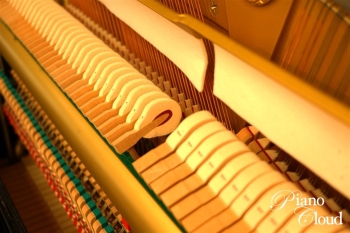 中古アップライトピアノ UX-1