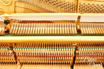 中古アップライトピアノYUA