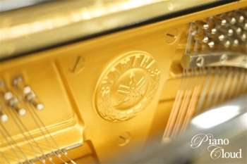 中古アップライトピアノ　UX