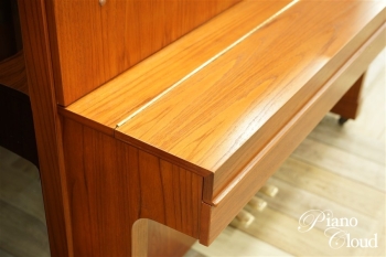 中古アップライトピアノ W103B