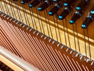 中古アップライトピアノ W102