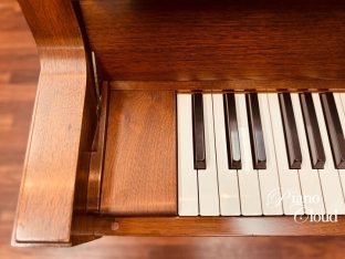 中古アップライトピアノ W102