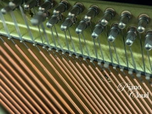 中古アップライトピアノ YU11SD (消音機能付き)