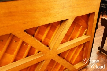 中古アップライトピアノ YUA