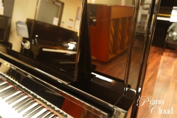 中古アップライトピアノ YUA