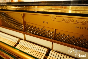 中古アップライトピアノ YUA