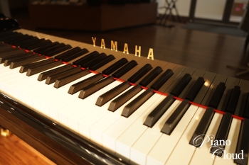 グランドピアノ C3X