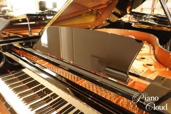 グランドピアノ C3X