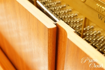 中古アップライトピアノ W107BT