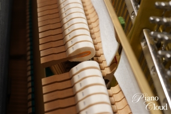 中古アップライトピアノ U30A