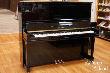 中古アップライトピアノ U30A