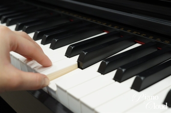 電子ピアノ AP-750 BK