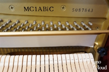中古アップライトピアノMC1Bic