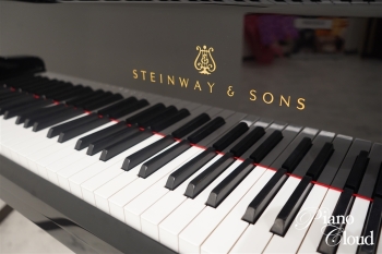 中古グランドピアノ B-211