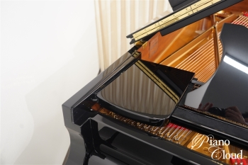 中古グランドピアノ B-211