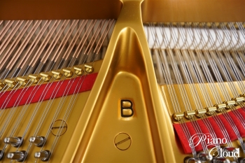 中古グランドピアノ B-211