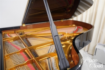 中古グランドピアノ B-211