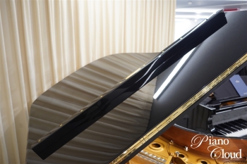 中古グランドピアノ B-211