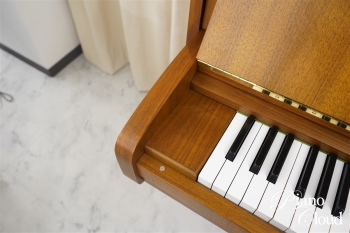 中古アップライトピアノ 12N