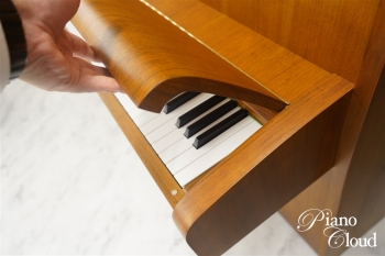 中古アップライトピアノ 12N